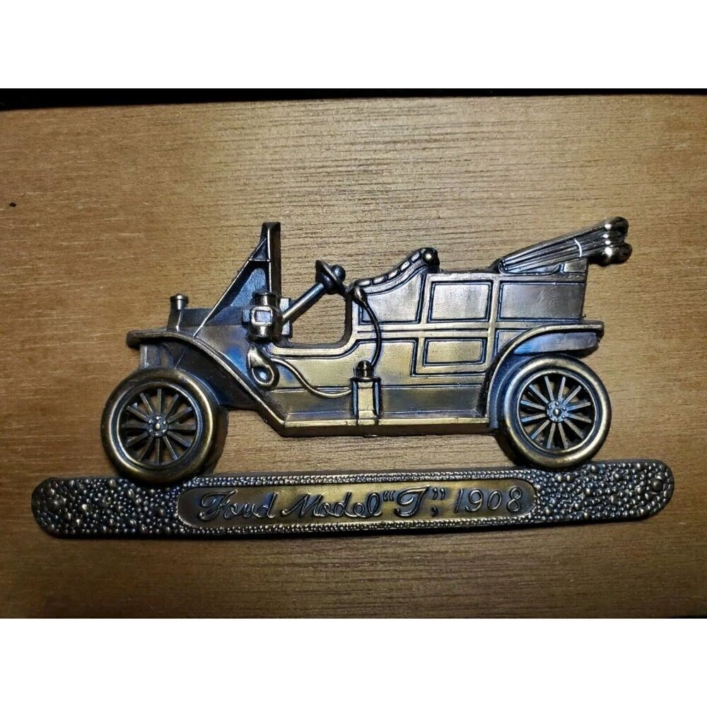 4 Vintage Framed Brass Wall Hangings Plaques Buick Chevrolet Automobiles Japan - Picture 4 of 9